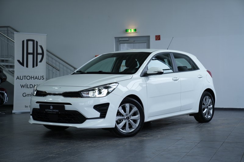 Kia Rio Vision  LED KAMERA TEMP SHZ