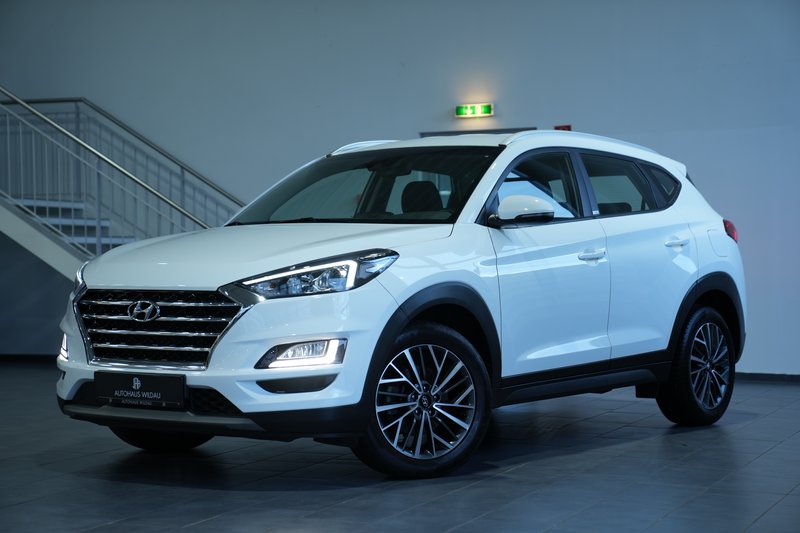 Hyundai TUCSON Advantage 2WD AUTOMATIK NAV