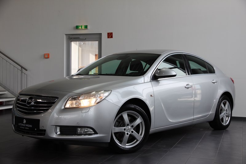 Opel Insignia A Edition