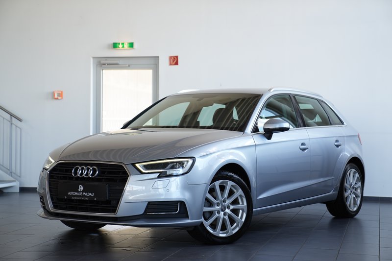 Audi A3 Sportback  AUTOMATIK