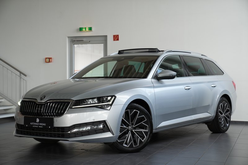 Skoda Superb Combi L&K  VOLL