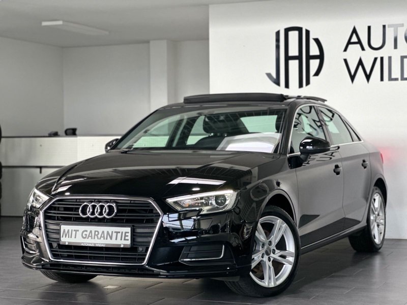 Audi A3 Lim. 35 TFSI design *AUTOMATIK*PANORAMA*