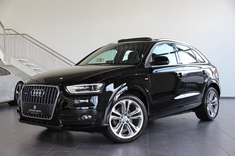 Audi Q3 2.0 TFSI quattro S-LINE PANO KEYLEES KAMERA AUT