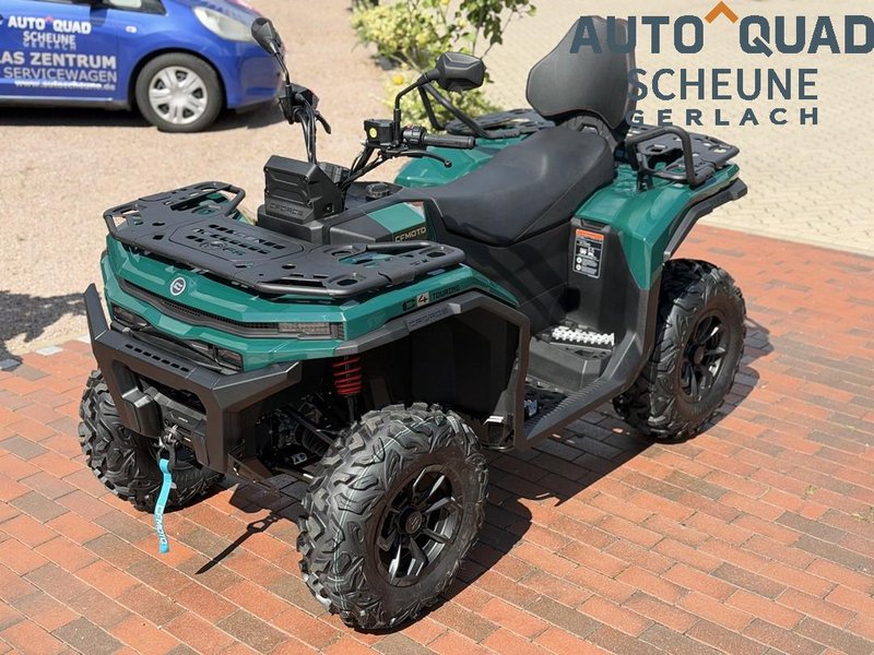 CFMOTO CFORCE C4 Touring EPS inkl. Front & Heckbumper, Heckkoffer