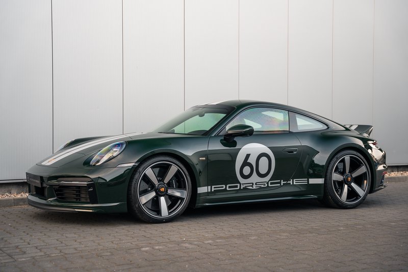 Porsche 911 / 992 Sport Classic  PTS BREWSTERGREEN