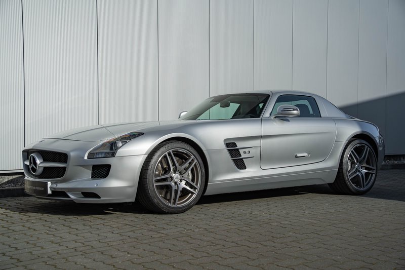 Mercedes-Benz SLS AMG Gebrauchtwagen Kaufen