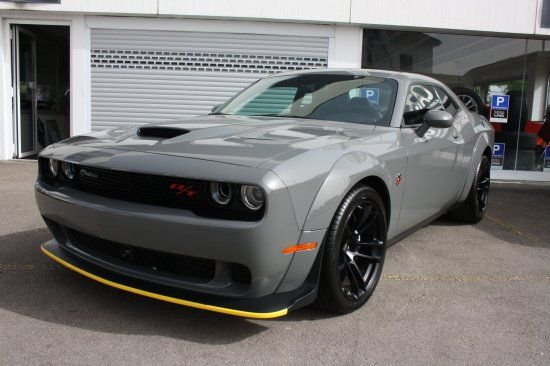 Dodge Challenger R/T Scat Pack Widebody 6,4L V8 Carb