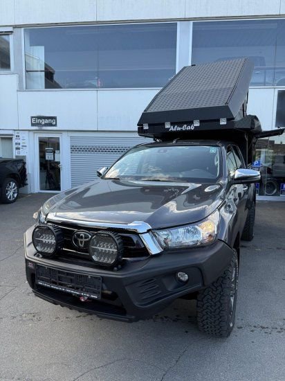Toyota Hilux Double Cab Comfort OFFROAD UMBAU 2,8 LTR D