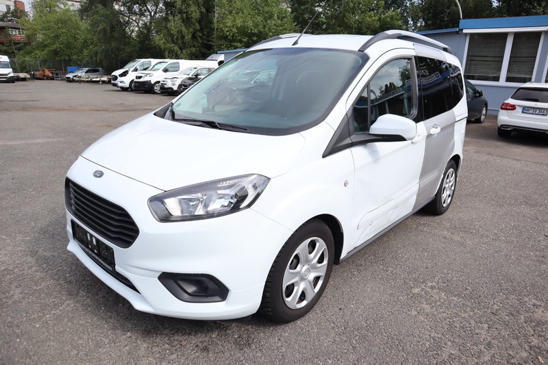 Ford Tourneo Courier 1.5 D Trend Klima. SHZ. Tempomat.