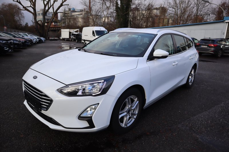 Ford Focus Turnier 1.5 D Cool & Connect Navi. Klima. Alu. SHZ. PDC. 8 fach bereift.
