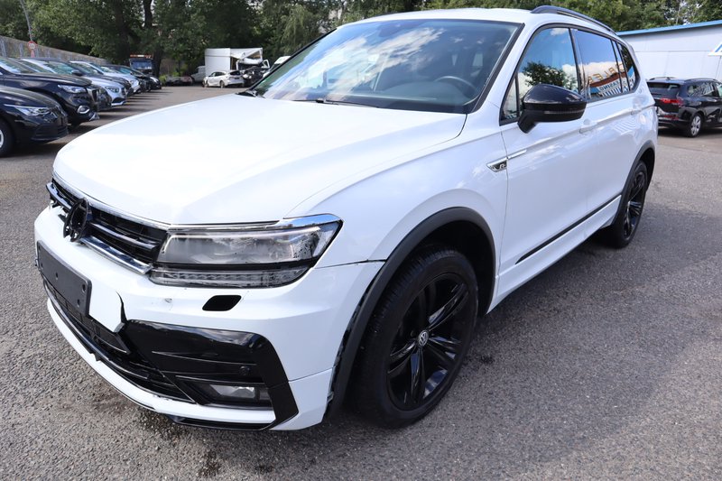 Volkswagen Tiguan Allspace 2.0 TDI DSG Highline 4Motion R-Line Navi. Klimaaut. Alu. 7-Sitze.PDC.SHZ.