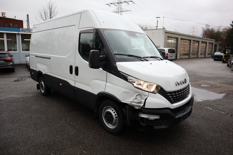 Iveco Daily Kasten HKa 35 S 160 V Radstand 3520 L Klimaaut. PDC.