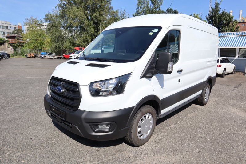 Ford Transit Kasten 2.0 D 330 L2 Trend Kamera. Navi. Klimaaut. SHZ. PDC.