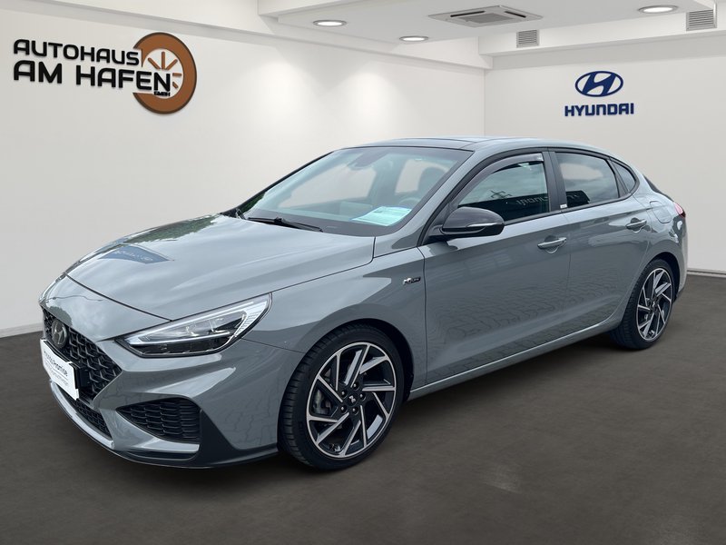 Hyundai i30 Fastback N Line Mild-Hybrid