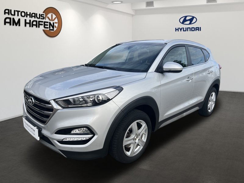 Hyundai TUCSON Style 2WD Navi1.Hand AHK Garantie