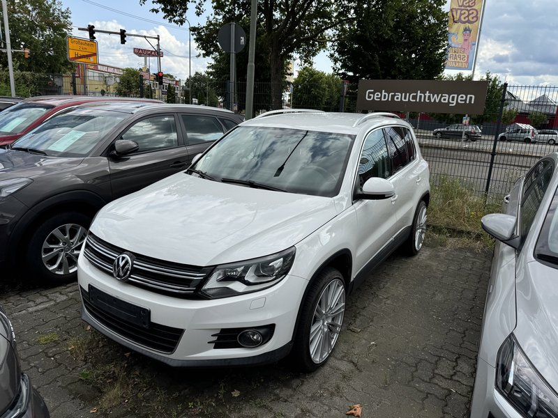 Volkswagen Tiguan Sport & Style BMT Verkauf nur an Gewerbe und Export