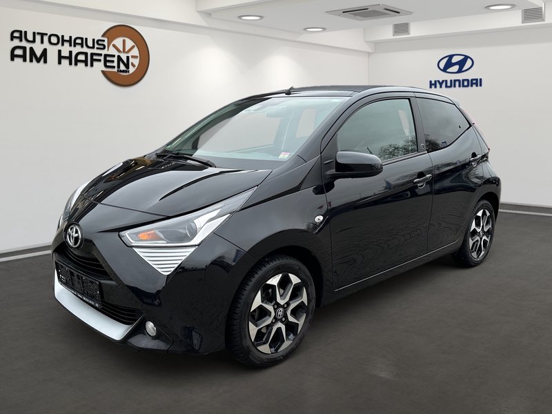 Toyota AYGO x-play Team D
