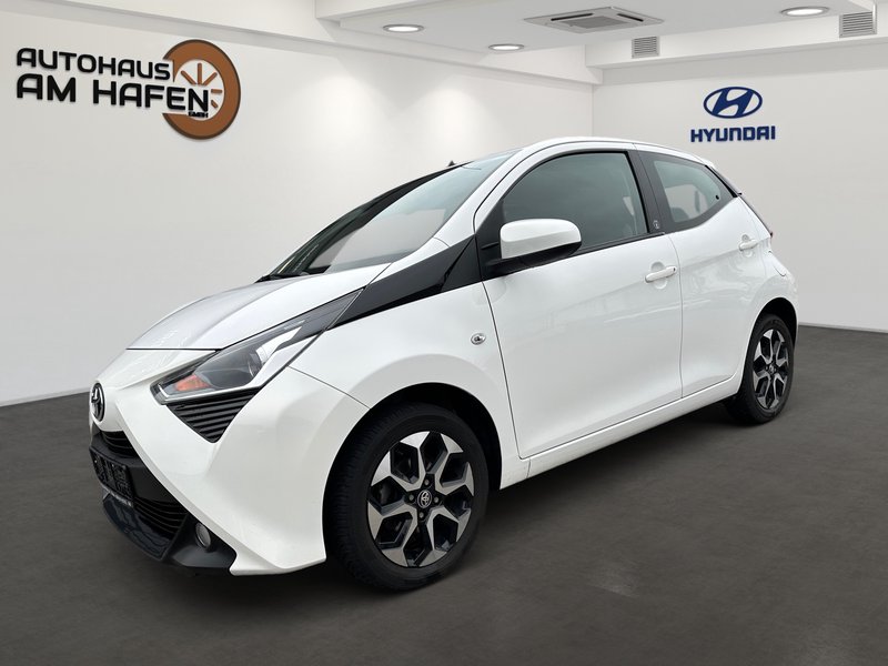 Toyota AYGO x-play Team D