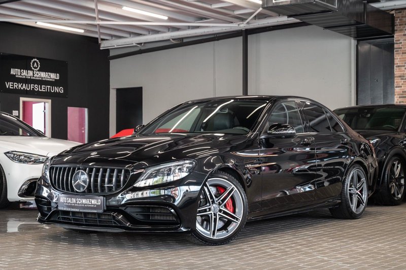 Mercedes-Benz C63S AMG Limo|AMG PERF. AGA|360°|PANO|LEDER