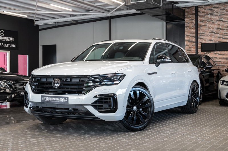 Volkswagen Touareg 3.0 TDI |R-LINE|PANO|AHK|NP: 110T € !!
