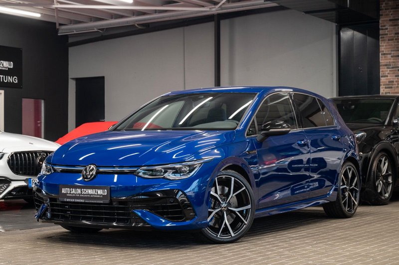 Volkswagen Golf 8R 4Motion|AKRAPOVIC|270KM/H|MATRIX|ACC