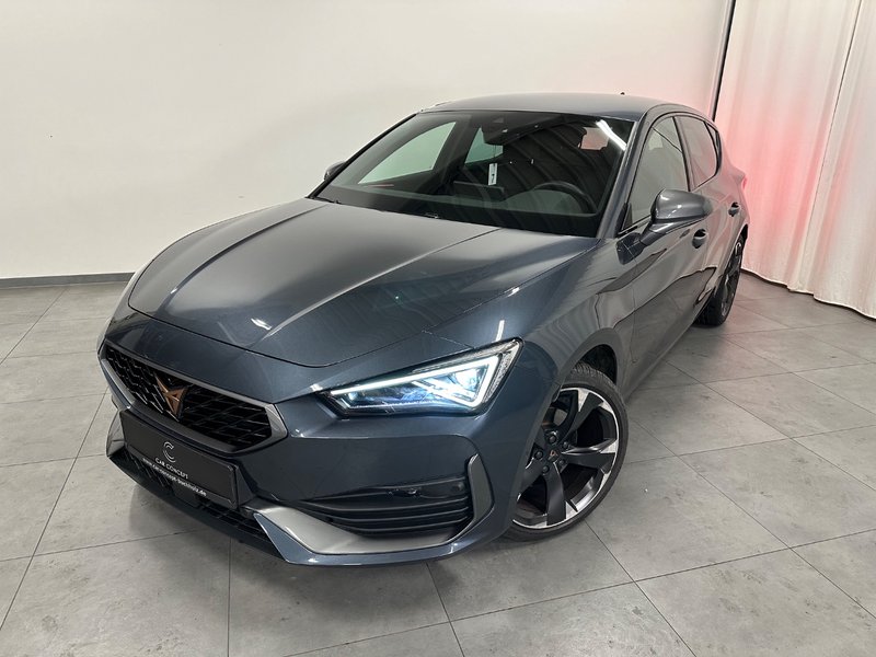 Cupra Leon 1.5 eTSI L KESSY NAVI MATRIX ACC KAMERA