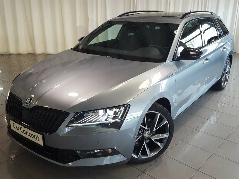 Skoda Superb Combi 1.8 TSI DSG SportLine 19" AHK PANO