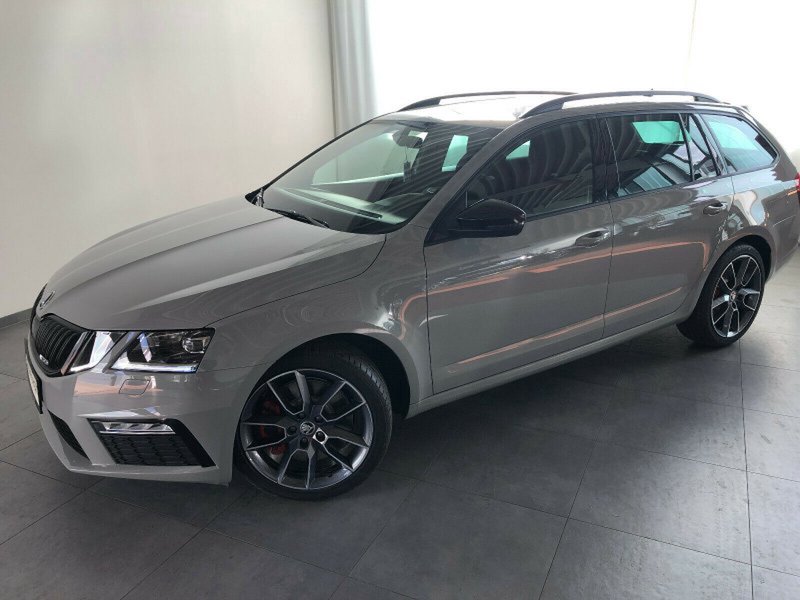 Skoda Octavia Combi 2.0 TSI DSG RS 245 PS STAHLGRAU