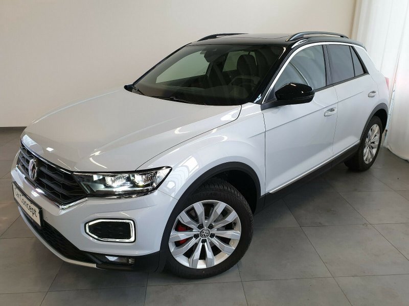 Volkswagen T-Roc 2.0 TDI DSG 4MOTION Sport NAVI LED PANO