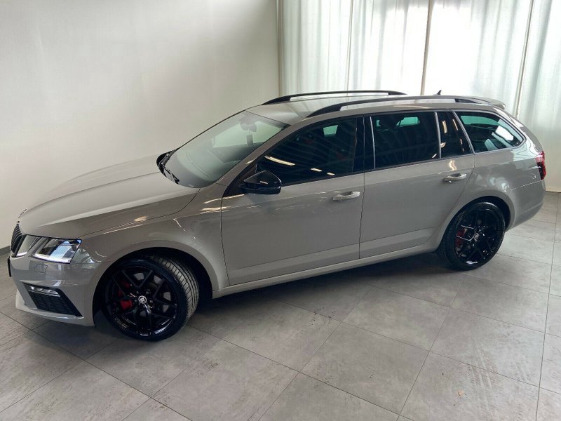 Skoda Octavia Combi 2.0 TSI DSG RS NAVI 18" ACC VIRTUA