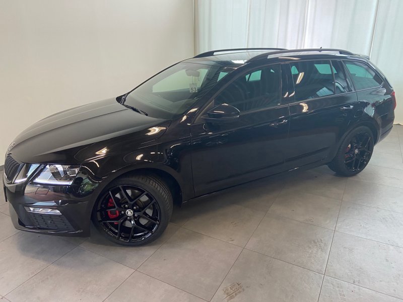 Skoda Octavia Combi 2.0 TSI DSG RS   RS NAVI 18" ACC VIRTUA