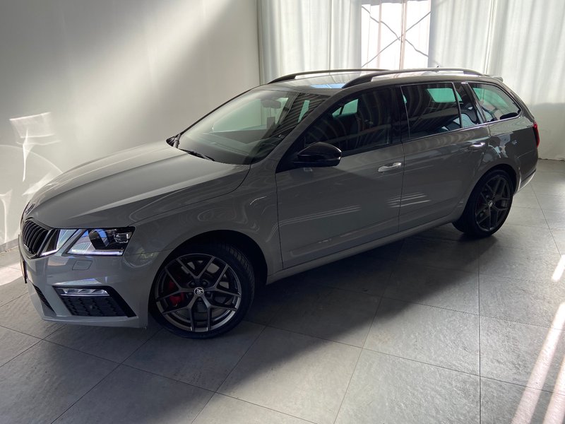 Skoda Octavia Combi  2.0 TSI DSG RS NAVI 18" ACC VIRTUA