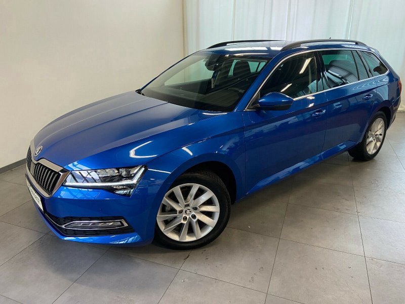 Skoda Superb Combi 2.0 TDI DSG STYLE MATRIX LEDER