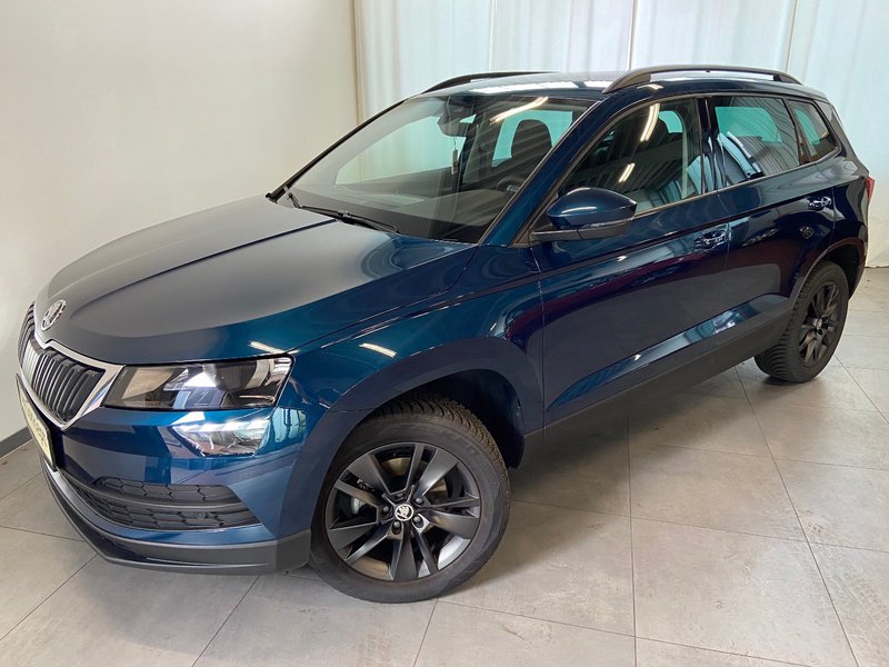 Skoda Karoq 1.5 TSI DSG NAVI KAMERA DAB 17"   AHK