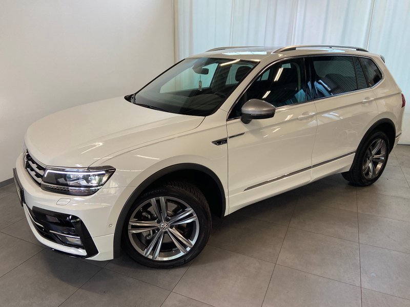 Volkswagen Tiguan Allspace Highline 4M R-LINE PANO AHK