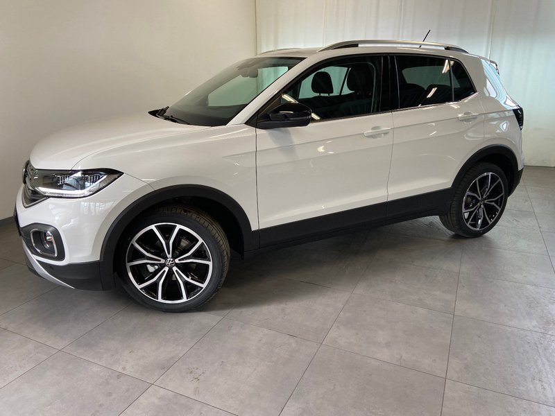 Volkswagen T-Cross 1.0 TSI DSG STYLE BLACK NAVI LED 18" KAMERA ACC