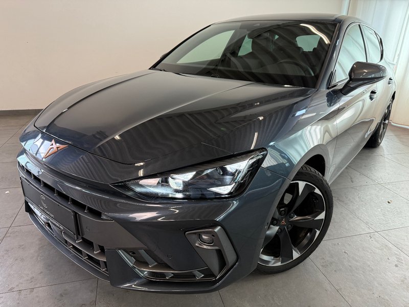 CUPRA Leon 1.5 eTSI DSG MATRIX KAMERA XL ASSIST