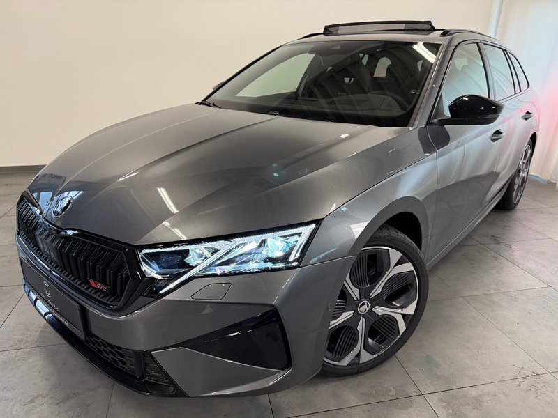 Skoda Octavia Combi 2.0 RS PANO HEAD UP 19"