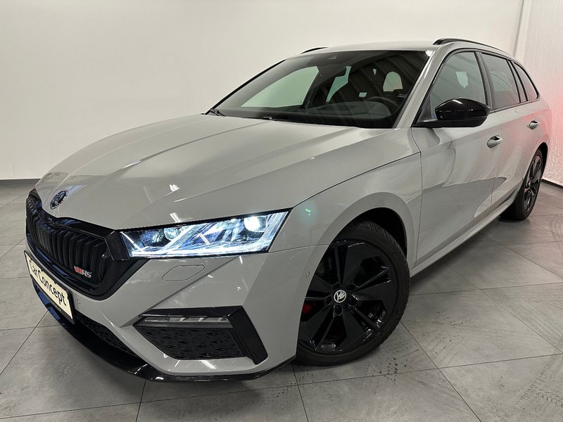 Skoda Octavia Combi RS 4x4 AHK HEAD UP MATRIX