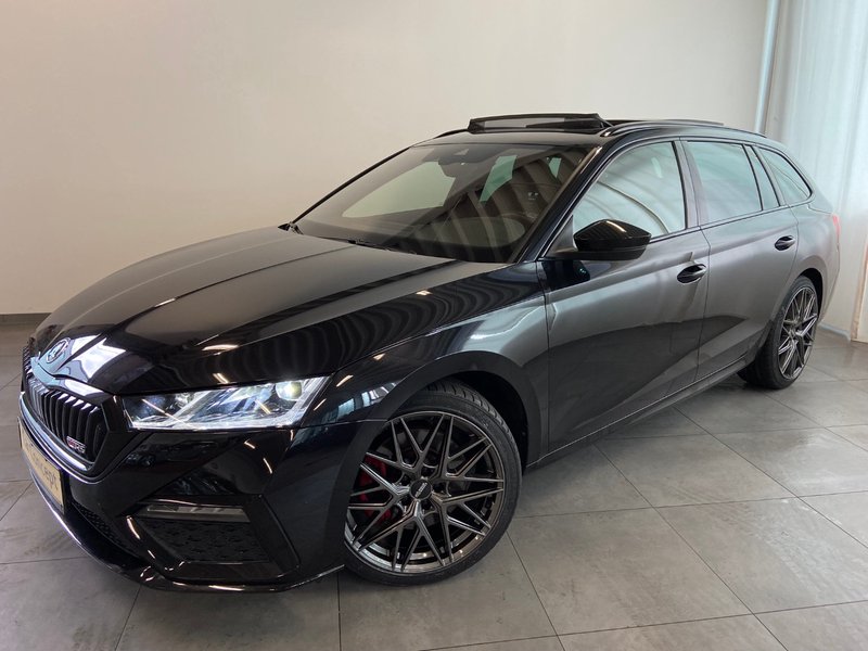 Skoda Octavia Combi RS TSI DSG PANO KAMERA AHK 19"