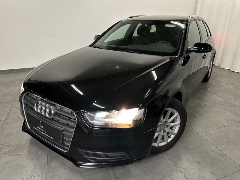 Audi A4 Avant TÜV Sitzhz PDC Navi AHK