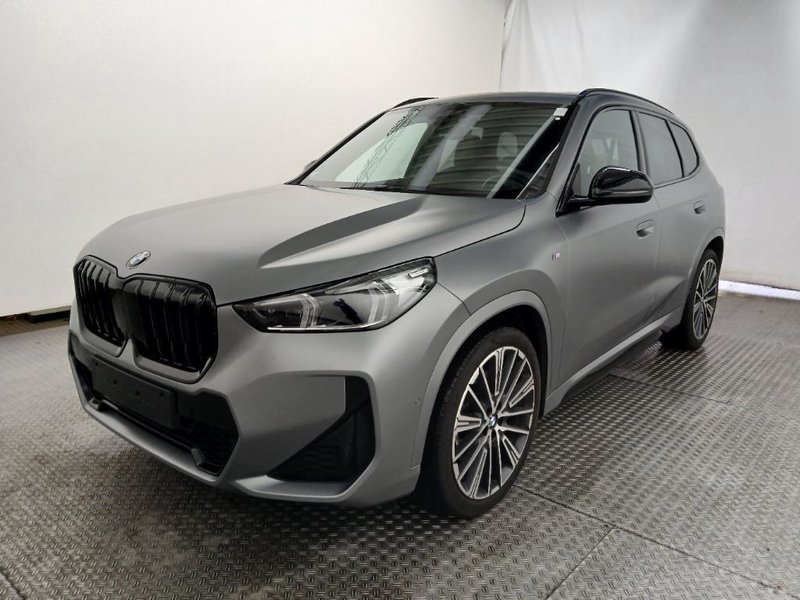 BMW X1 23d xDrive M Sport AHK/ADAPTLED/PANO/ACC/RFK
