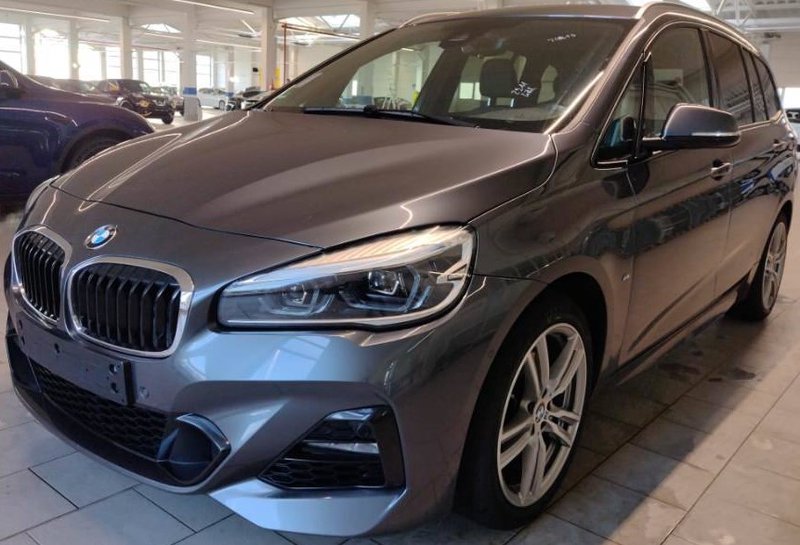 BMW 218i Gran Tourer M SPORT KAMERA/AHK/7SITZE/HARMAN
