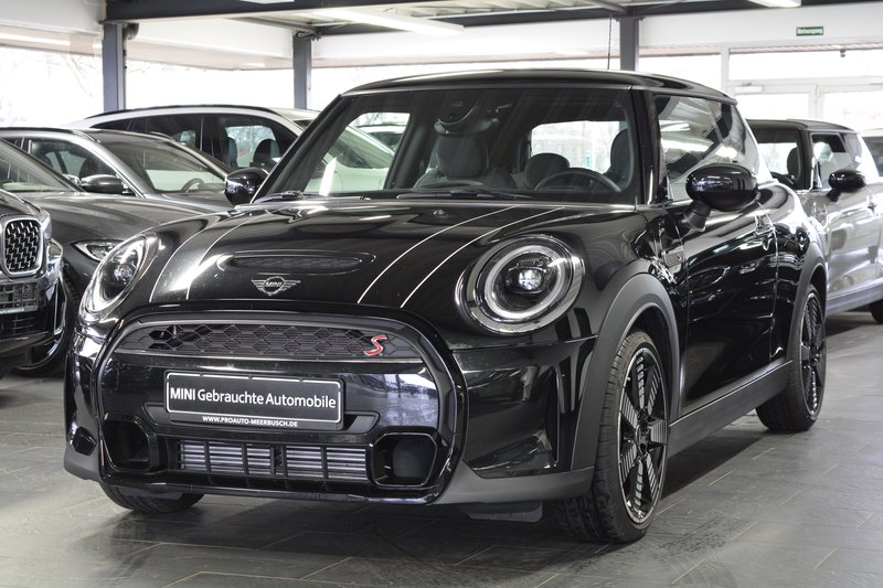 MINI Cooper S Aut. KAMERA/DRIVINGASSISTANT/18ZOLL