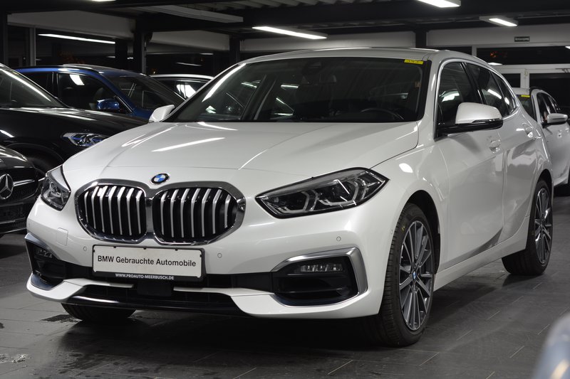 BMW 116 i Luxury Line KAMERA/ABSTANDSTEMPOMAT/HEADUP