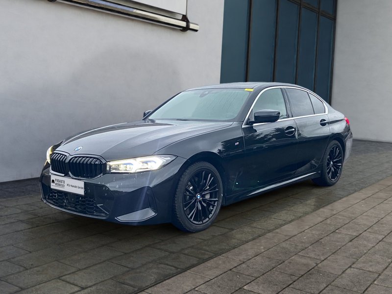 BMW 330i M Sport MEMORY/ACC/ADAPTIVELED/SCHIEBEDACH