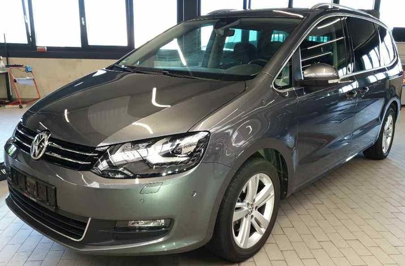 Volkswagen Sharan Comfortline AHK/KAMERA/DYNAUDIO/PANO/17''