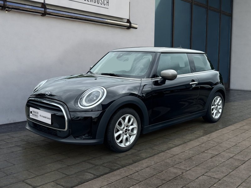 MINI COOPER HEADUP/KAMERA/LADENINDUKTIV/LEDER/APPLE