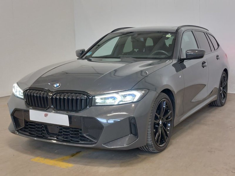 BMW 320d xDrive M Sport AHK/PANO/KOMFORTZUG/HEADUP/19