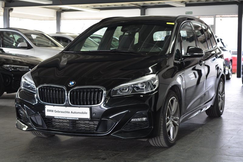 BMW 218i Gran Tourer M Sport M SPORT/7SITZER/AHK/18ZOLL/HIFI